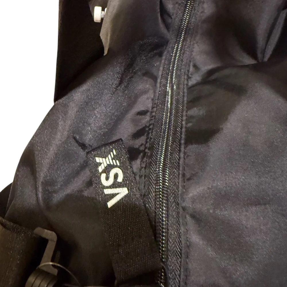 Victorias Secret VSX black nylon Duffle bag. - Picture 9 of 11